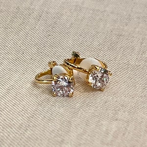 5mm, 6mm, 7mm, 8mm, 9mm, 10mm Round Clip On Earrings - 4 Prong CZ Diamond Stud Earrings - Minimalist Earrings - Bridesmaid Gift Earrings