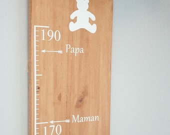 Toise en bois massif peinte à la main pour toute la famille  -  Idée cadeau originale - Déco chambre enfant