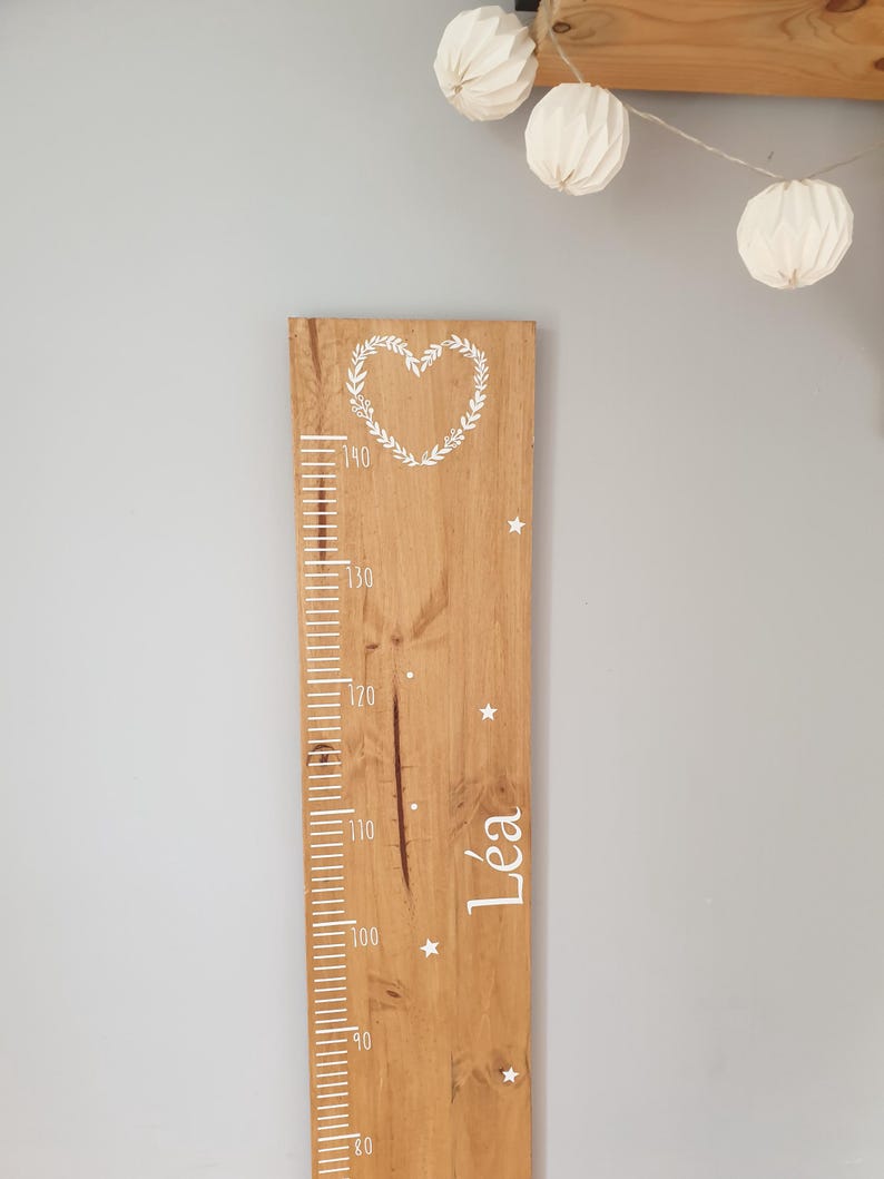 Toise en bois massif peinte à la main- Idée cadeau pour une naissance ,un anniversaire- Déco chambre enfant image 13