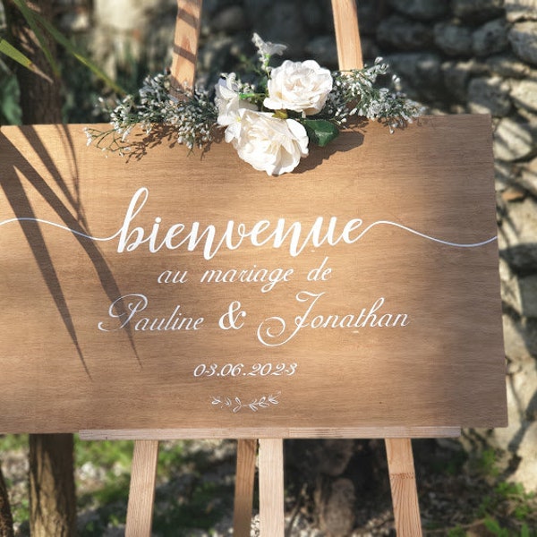 Pancarte en bois peint. Bienvenue au mariage personnalisable