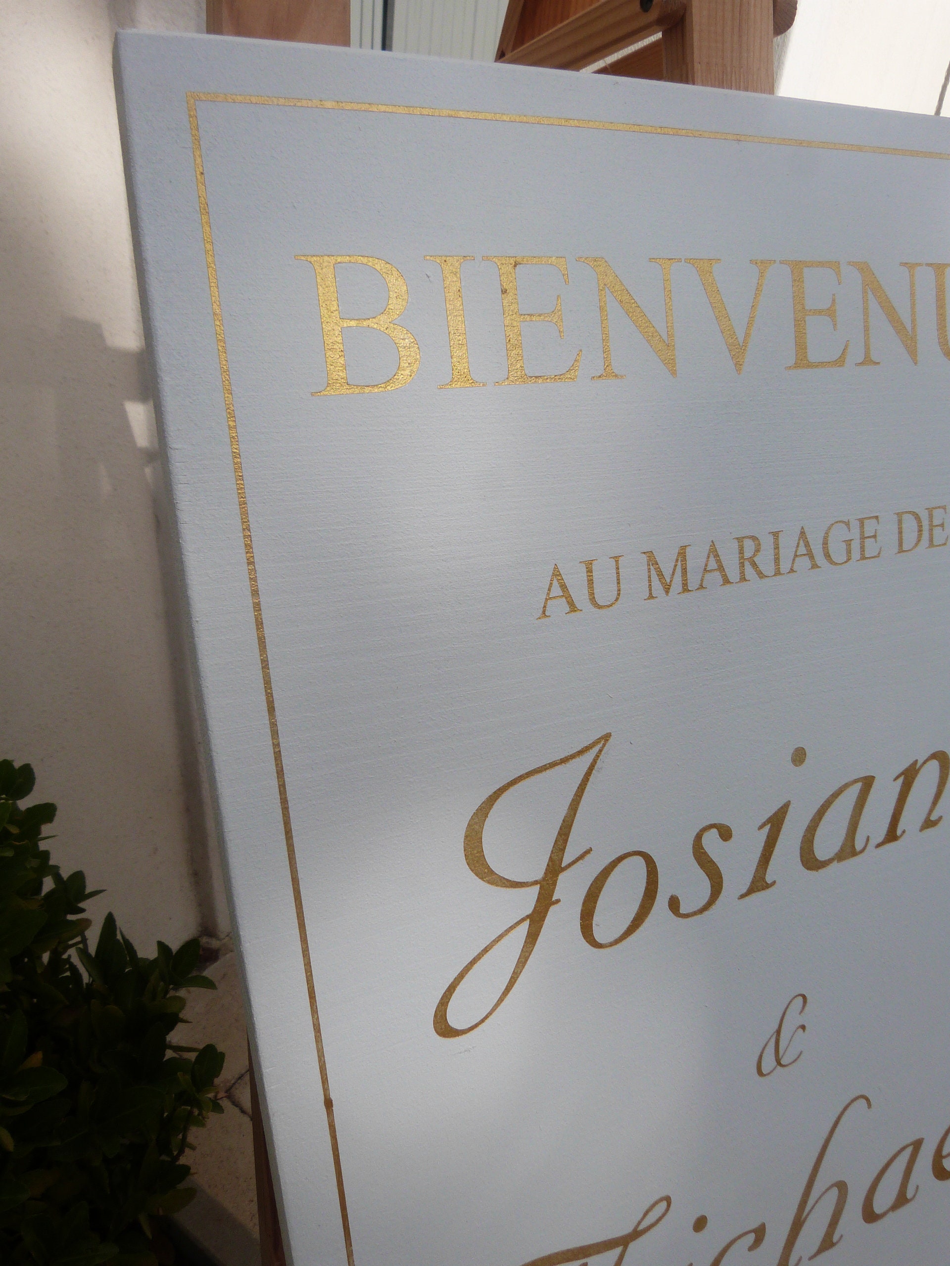 Panneau de bienvenue 3D rond mariage en plexiglas blanc et or
