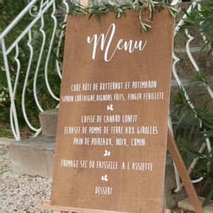 Menu en bois peint pour mariage , cérémonie laique ,réception restaurant image 1