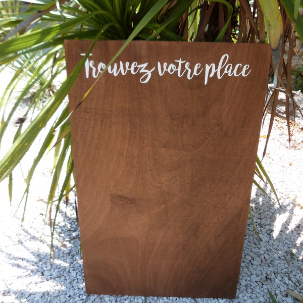 Plan de table mariage personnalisable en bois peint