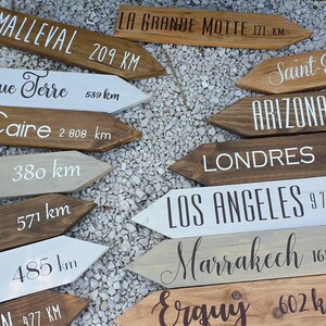 Pancarte directionnelle personnalisée en bois – Fait main – Idée cadeau artisanal – Décoration mariage, jardin image 11