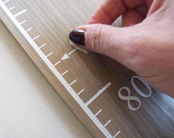 Autocollants âge et flèches à coller sur toise ou surface lisse- Sticker age enfant