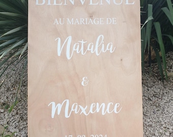 Panneau de bienvenue au mariage en bois peint à la main. Pancarte en madera natural para matrimonio champán, naturaleza clásica