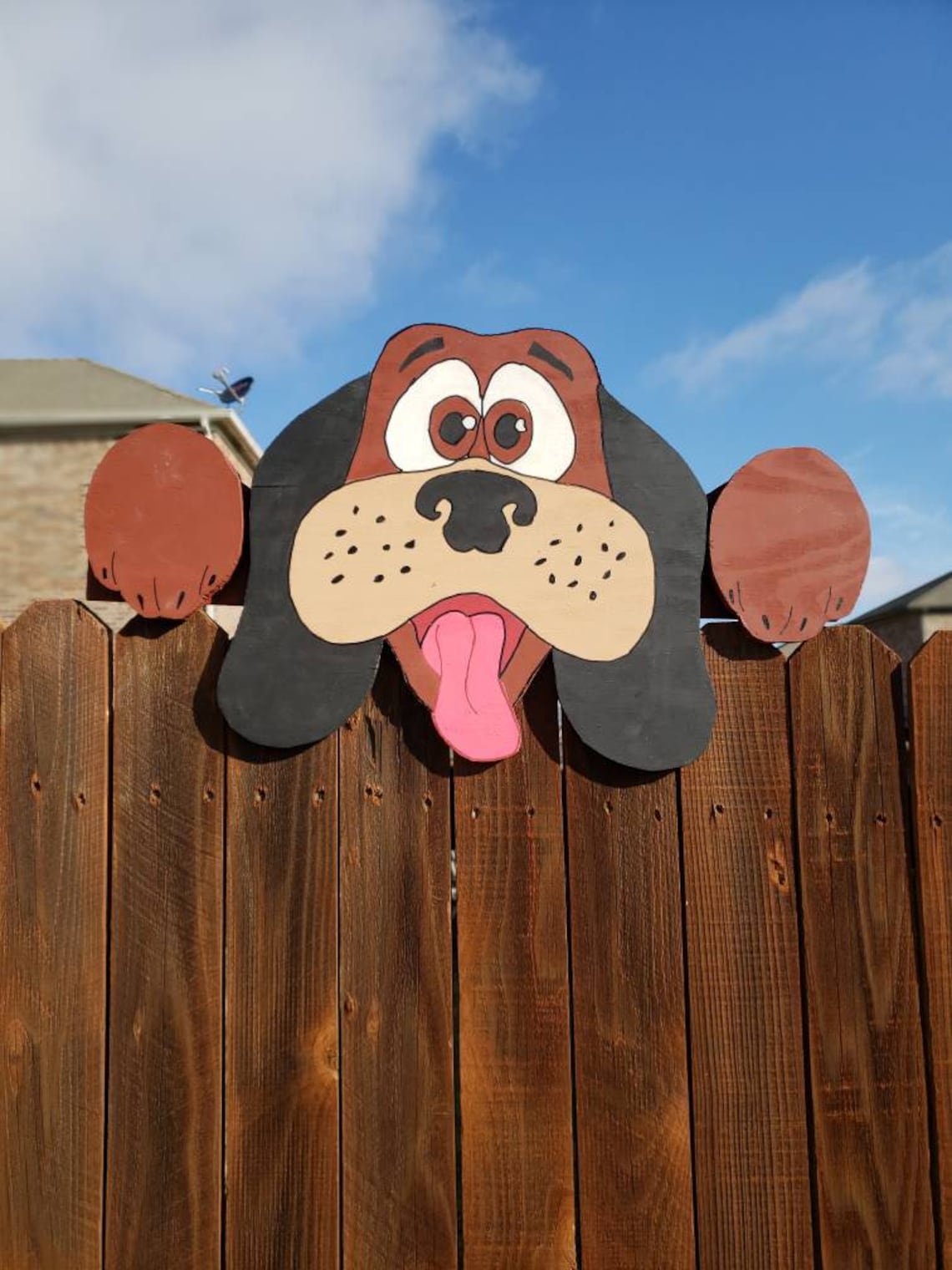 Fence Peeker Dog Wood Sign / Yard Art/ Outdoor Wood Sign/ Etsy Denmark