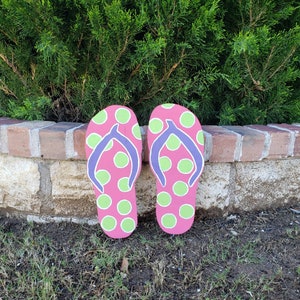Polka dot flip flop yard decorations/ Sandal Wood Sign/ Flip Flop Wood Sign /Yard Decorations/ Summer Yard Sign/ Sandal Yard Art/ Summer