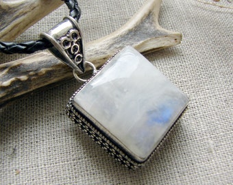 Blue Rainbow Moonstone pendant necklace Moon Stone Flashy Jewellery Witch powerful spiritual silver gothic statement