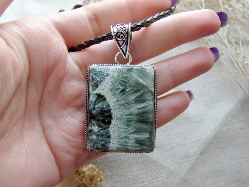 Seraphinite Serafina Green Chlorite necklace natural stone pendant Witch spiritual silver gothic jewellery statement jewelry magic