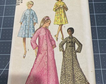 Vintage Sewing Pattern Women's Robe Simplicity 9074 Size 14 Uncut