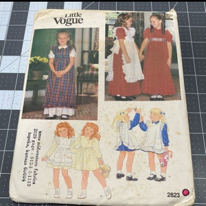 Little Vogue Sewing Pattern Vintage 2823 Uncut Size 3 Dress Pinafore Ruffles image 1