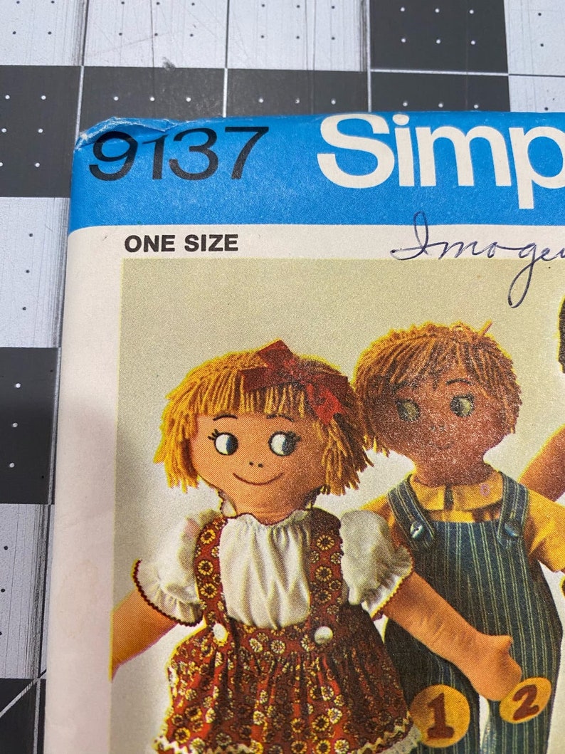 Simplicity Sewing Pattern 9137 Vintage Rag Doll Clothes Learning Uncut image 2