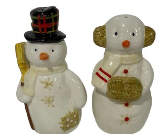 Hallmark Snowman Salt & Pepper Shakers Vintage Retro Christmas Holiday Winter