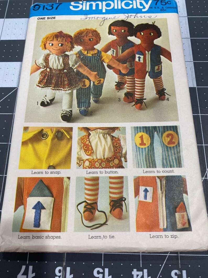 Simplicity Sewing Pattern 9137 Vintage Rag Doll Clothes Learning Uncut image 1