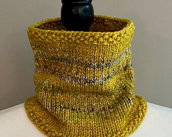 O/S Women or S Men hand knit soft merino mustard fair isle neck warmer