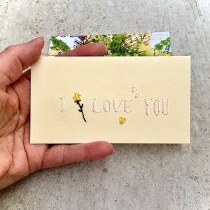 Carte de Saint-Valentin, Carte brodée, Carte je t’aime, Carte brodée je t’aime, carte d’art, carte de fleurs de Saint-Valentin, carte de broderie faite à la main