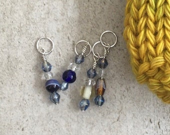 8mm Glass beads stitch markers, vintage glass beads stitch markers, set of 4 stitch markers, knitting accessories, knitter gift