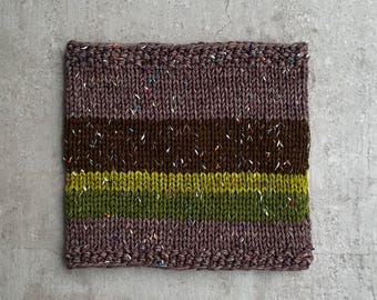 0/S Unisex hand knit striped merino wool neck warmer