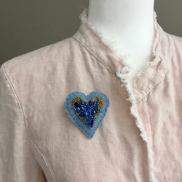 Beaded reused jeans fabric heart brooch, beaded blue heart brooch, fiber art jewel, Ecofriendly brooch, recycled jeans brooch
