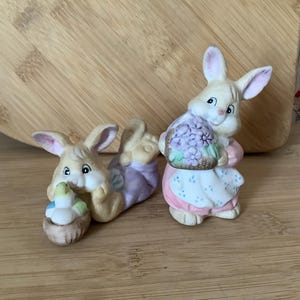 Pair of Pastel Ceramic Bunny Figurines, Sweet Soft Colored Springtime Bunny Rabbits, Easter Decor