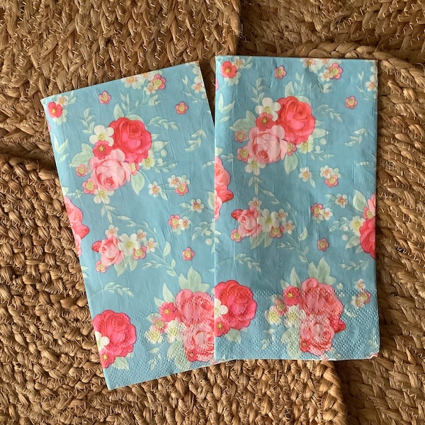 Decoupage Paper Napkins, French Country Roses, Scrapbooking, Paper Crafts, Cottagecore, Pair