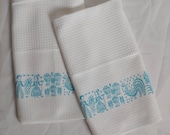 Pyrex Amish Butterprint Pattern Waffle Weave Dishtowel, Pyrex towel, kitchen towels, custom Pyrex towels, Amish Butterprint
