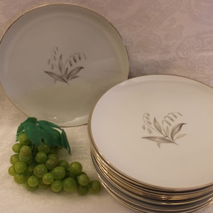 Set of 12 Kaysons Fine China 9.25&quot; Dinner or Luncheon Plates - 1961, Golden Rhapsody Pattern, Mid Century