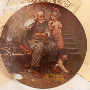 1978 Norman Rockwell&#39;s &quot;The Cobbler&quot; 8.5&quot; Collector Plate - Second Edition of the Heritage Series in Original Box
