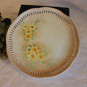 Antique Porcelain 8.5&quot; Plate with Hand Painted Yellow Roses and Open Cut Work Rim in Great Condition