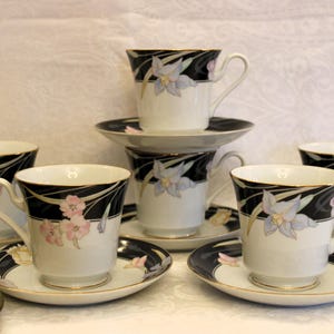 Set of 6 Vintage Mikasa Fine China Tea Cups and Matching Saucers - Charisma Black, L9050, Excellent Condition