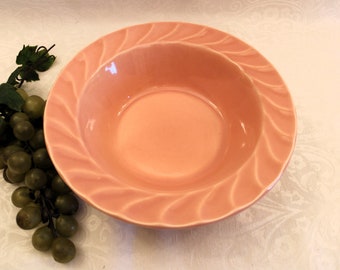Metlox Yorkshire Rose 8.75" Round Vegetable Serving Bowl - Glossy Pink, Poppytrail, Excellent Condition!