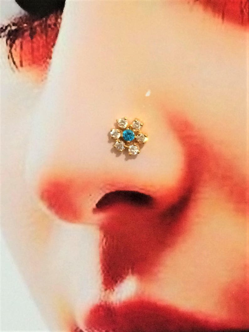Beautiful Nose Stud in 18carat Pure Yellow Gold