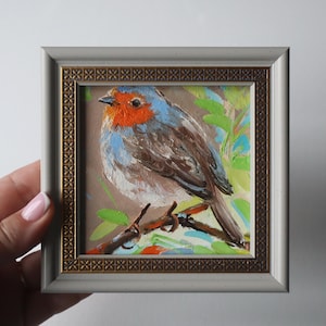 Framed Robin Oil Painting: Small Gold Frame Bird Art