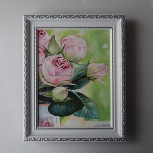 Framed Pink Roses Oil Painting: Romantic Floral Wall Art