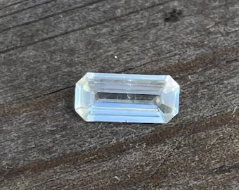 Natural White Sapphire With Slight Yellow | Emerald Cut | 8.78x4.09 mm | 0.85 Carat | Unheated Sapphire | Wedding Bands | Jewellery Making