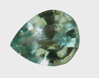 Natural Green Sapphire 1.75ct Pear Cut | Unheated Madagascan Loose Gemstone | VS Clarity | Engagement Ring Stone