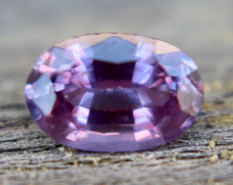 Natural Pinkish Purple Sapphire | Oval Cut | 6.60x4.10 mm | Purple Sapphire Rings | Wedding Rings | Engagement Rings | Jewellery | Gemstone