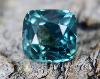 Natural Green Sapphire | Cushion Cut | 5.25x5.13 mm | 1 Carat | Loose Gemstones | Unmounted Stones | Unheated Sapphire | Engagement Rings