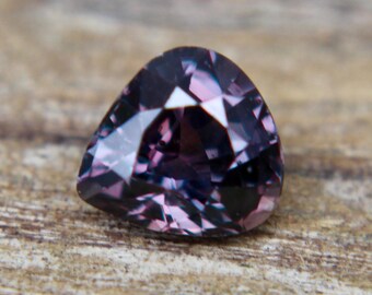 Natural Pinkish Purple Sapphire | Pear Cut | Loose Sapphire | 1.48 Carat |  7.00x6.60 mm | Sapphire Ring | Engagement Ring | Jewels