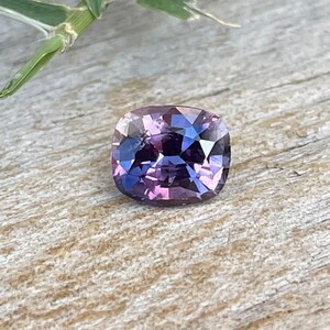 Natural Purple Blue Sapphire | Cushion Cut | 6.20x5.26 mm | Loose gemstones | Engagement Ring