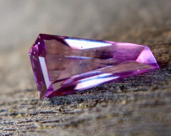 Natural Pink Sapphire | Freeform Cut | 9.12 mm | 1.05 Carat | Untreated | Ceylon Sapphire | Corundum