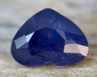 Natural Purple Sapphire | Heart Cut | 1.94 Carat | 8.44x6.42 mm | Natural Earth Mined Sapphire