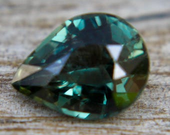 Natural Green Sapphire | Loose Green Sapphire Gemstone |  Pear Cut | 1.29 Carat | 7.56x5.70 mm | Gemstone Sapphire | Jewellery Making Stones
