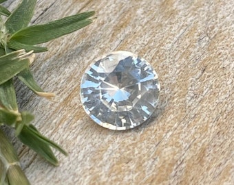Natural White Sapphire | Round Cut | 5.58 mm | 0.76 Carat | Eye Clean | Unheated Gemstones  | Untreated Sapphires | Ceylon Sapphires