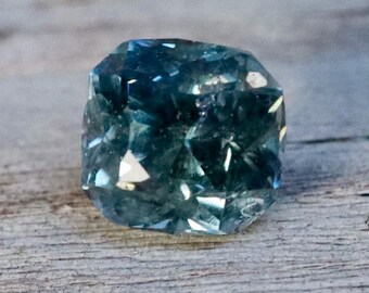Natural Teal Sapphire | Octagonal Emerald Cut | 1.71 Carat | Coloured Sapphire | 6.16x5.83 mm | Unheated Sapphires | Natural Crystals Stones