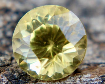 Natural Yellow Sapphire | Round Cut | 5.30 mm | Yellow Sapphire Ring | Engagement Ring | Sapphire Ring | Sapphire Jewellery
