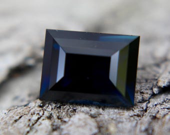Australian Blue Sapphire | Rectangular Step Cut | 2.60 Carat | 8.50x6.50x4.75mm | Engagement Ring | Wedding Ring | Birthstones Ring | Gems