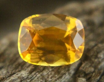 Natural Yellow Sapphire | Cushion Cut | 6.53x5.17 mm | Engagement Rings | Gemstones Jewellery | Loose Gemstones | Loose Corundum |