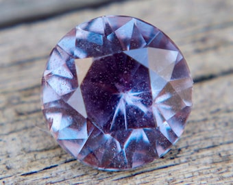 Ceylon Pink Sapphire: 1.82 Carat Oval Cut Loose Gemstone